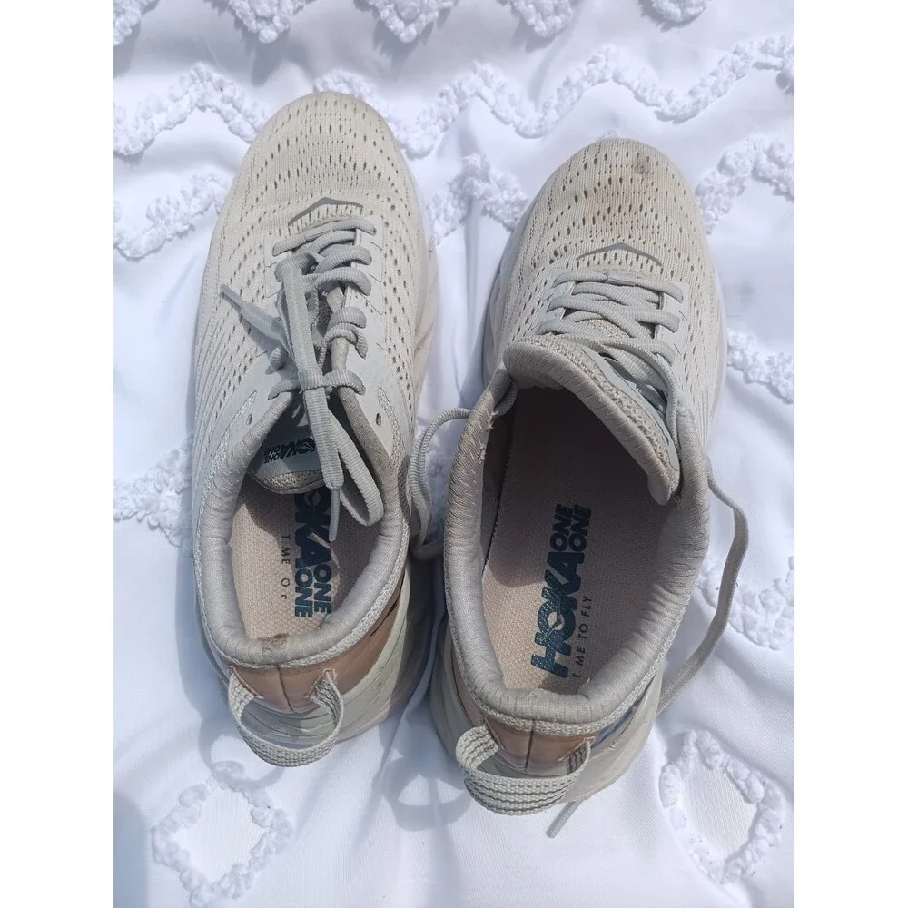 Hoka One One Arahi 4 Women’s Size 7 Nimbus Cloud Lunar Rock Running Shoes